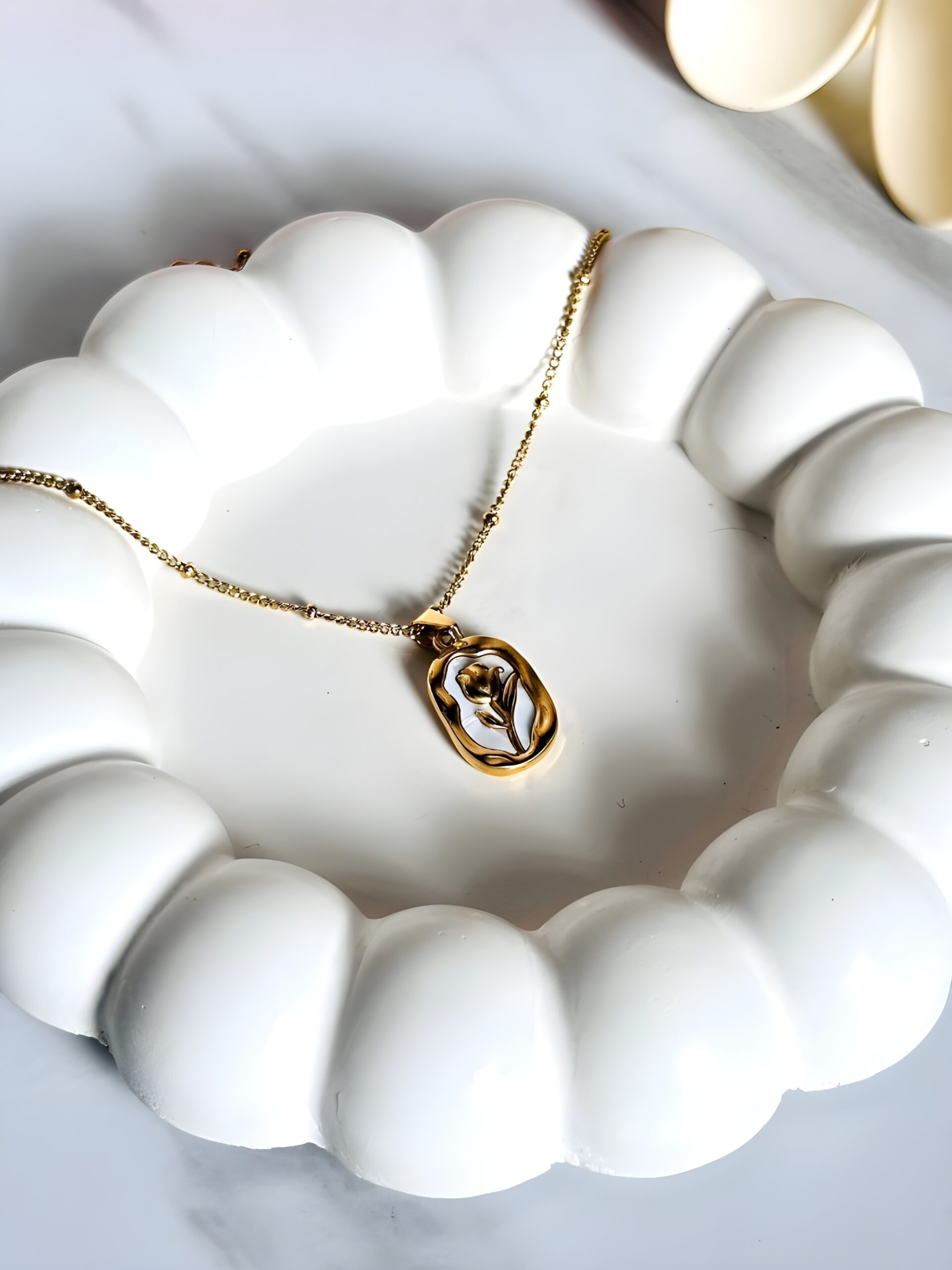 Buy Elegant Gold Pendant Online | Intricate Designs for Every Occasion Elegant gold pendant with intricate design for women – perfect for weddings, parties, and gifting. Shop premium gold jewelry online.