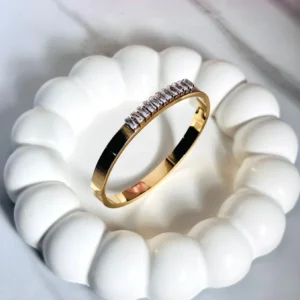 Jewellci Anti-Tarnish Gold-Plated Bracelet – 18K gold-plated, durable, hypoallergenic, and long-lasting jewelry for everyday wear and gifting